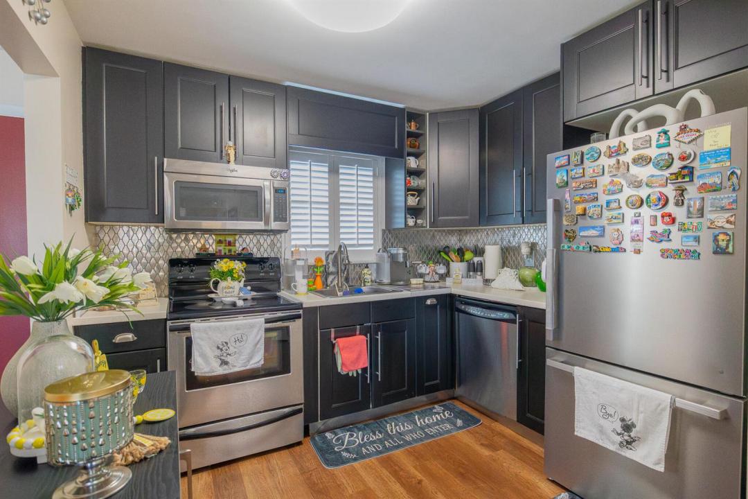 715 Lori Drive 303, Palm Springs, Floride 33461, États-Unis
