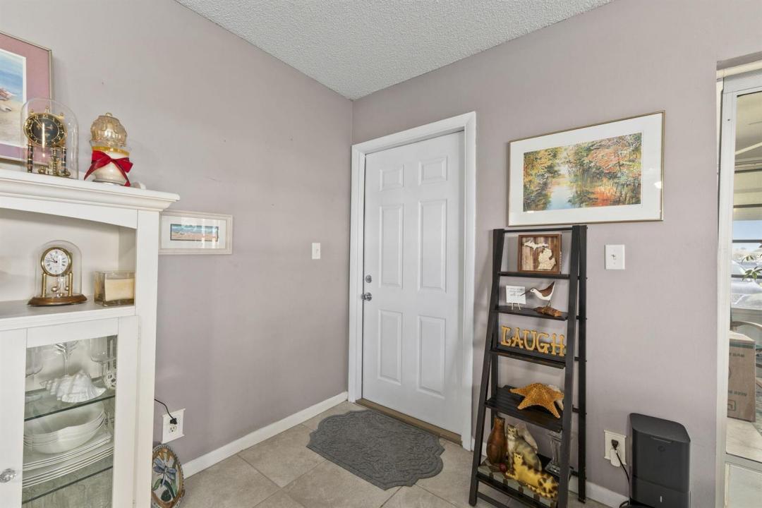 406 Sandpiper Drive A, Fort Pierce, Florida 34982, USA