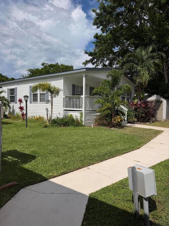 2555 PGA Boulevard 303, Palm Beach Gardens, Florida 33410, Stati Uniti