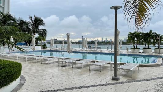 1000 West Ave 605, Miami Beach, Florida 33139, USA