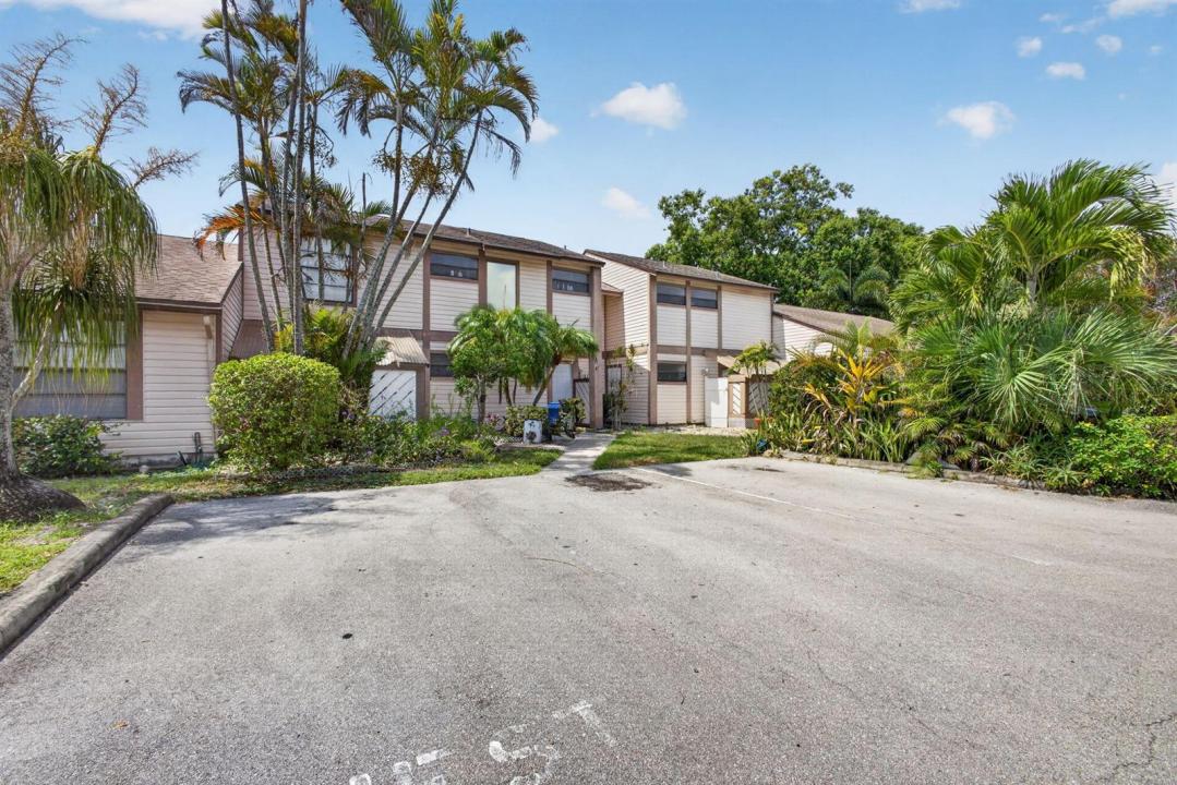 110 SHERWOOD Circle 4C, Jupiter, Florida 33458, Stati Uniti