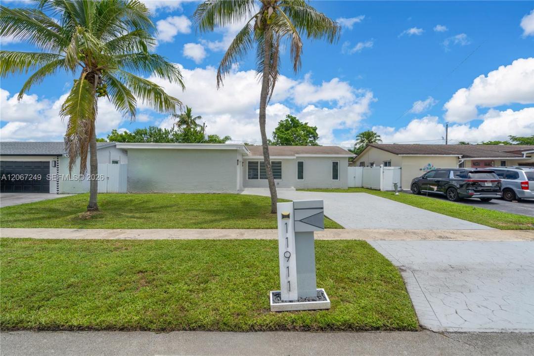 11911 NW 32nd Mnr, Sunrise, Floride 33323, États-Unis