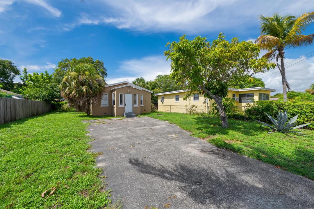 649 W 10TH Street, Riviera Beach, Floride 33404, États-Unis