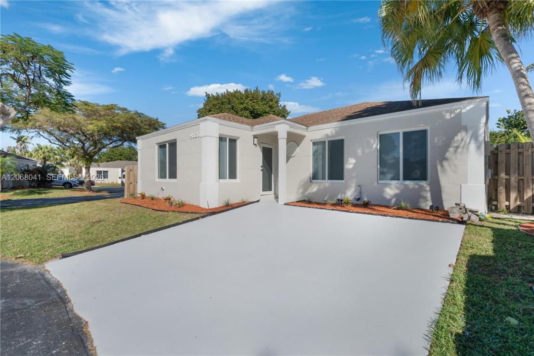 9826 SW 222nd Ter 0, Cutler Bay, Floride 33190, États-Unis