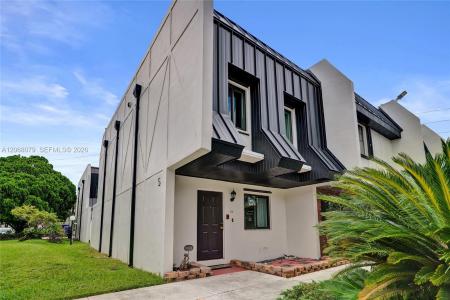 5555 Ludlam Rd 46, South Miami, Florida 33155