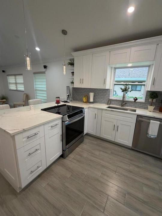 8182 SPRINGTREE Road, Boca Raton, Florida 33496, Stati Uniti