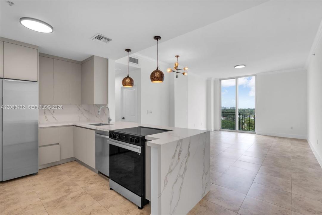 520 SE 5th Ave 1707, Fort Lauderdale, Florida 33301, USA