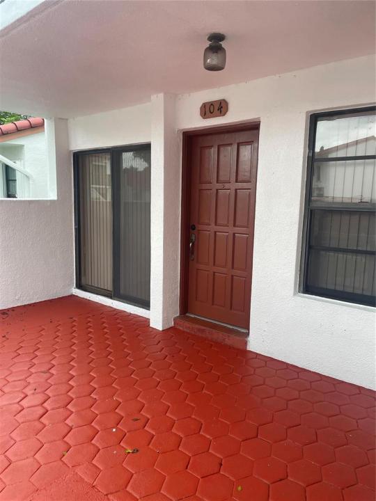 7510 SW 153RD Place 104-8, Miami, Florida 33193, USA