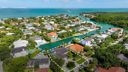 6819 Sunrise Pl, Coral Gables, Floride 33133, États-Unis