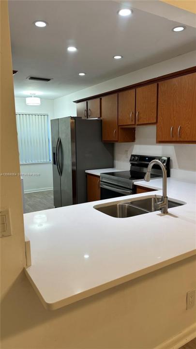 2902 SW 21st Ter 301C, Delray Beach, Florida 33445, USA