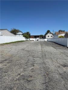 80 Main Road, Tiverton, Rhode Island 02878, USA