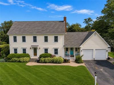 29 Chelsea Drive, Portsmouth, Rhode Island 02871, USA