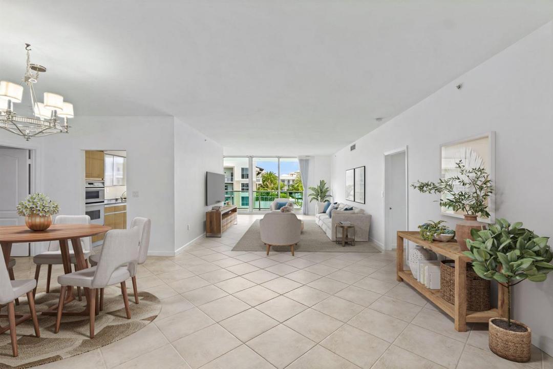 500 SE MIZNER Boulevard A802, Boca Raton, Florida 33432, USA