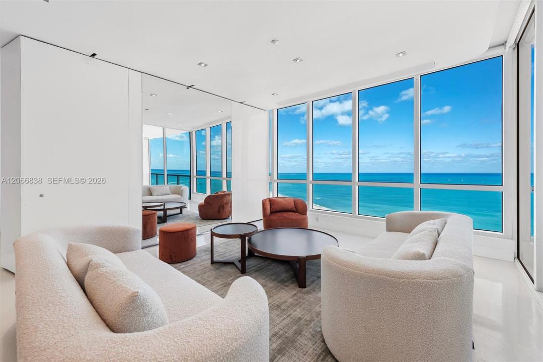 100 S Pointe Dr 2306, Miami Beach, Florida 33139, Stati Uniti