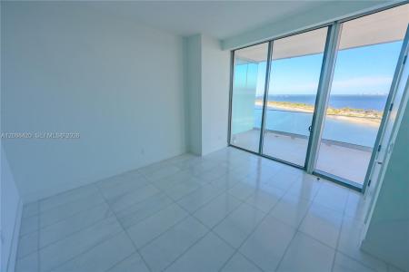175 SE 25th Rd 1002, Miami, Floryda 33129, USA