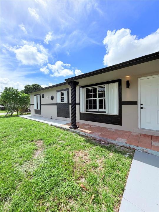 4492 NW 180th St, Miami Gardens, Florida 33055, Stati Uniti
