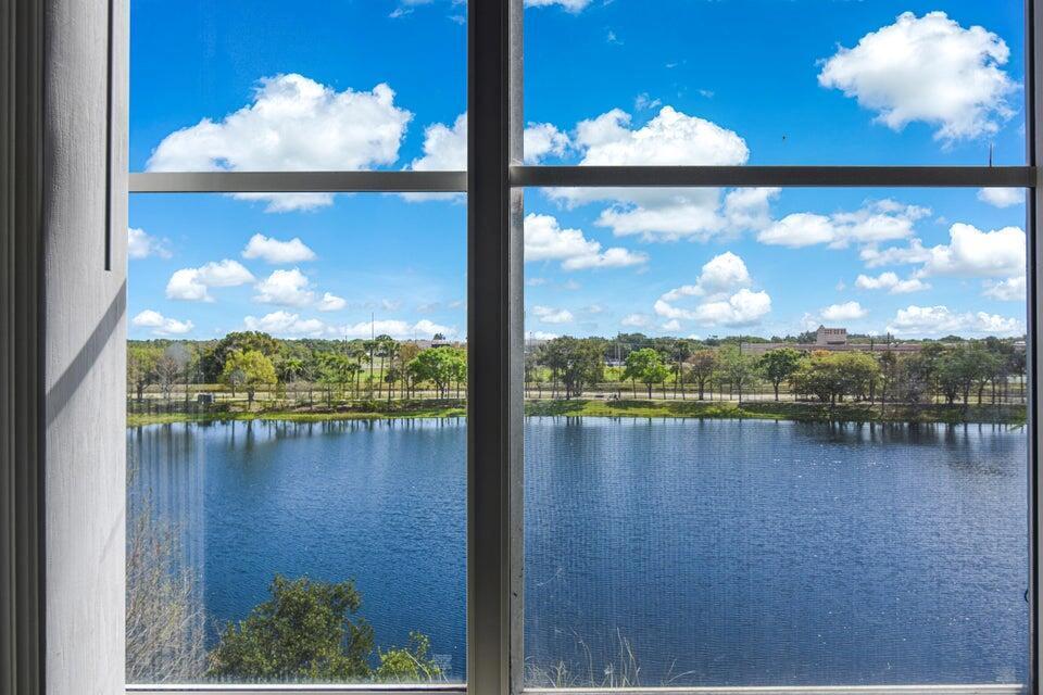 1660 Renaissance Commons Boulevard 2407, Boynton Beach, Florida 33426, USA