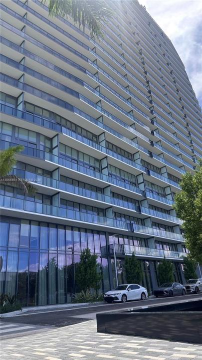 1170 E HALLANDALE BEACH 803, Hallandale Beach, Floride 33009, États-Unis