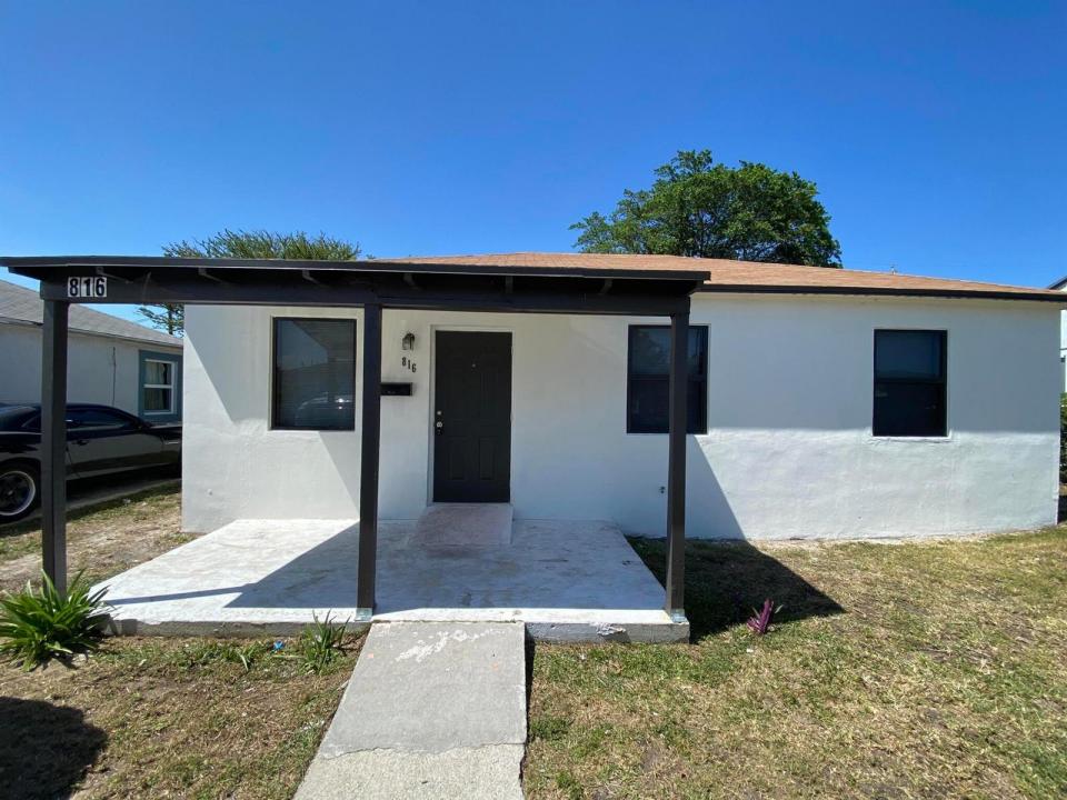 816 W 4TH Street, Riviera Beach, Floride 33404, États-Unis