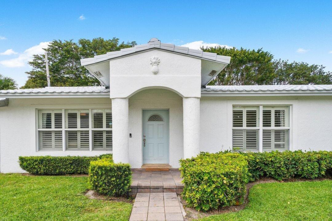 125 Gregory Place, West Palm Beach, Florida 33405, USA