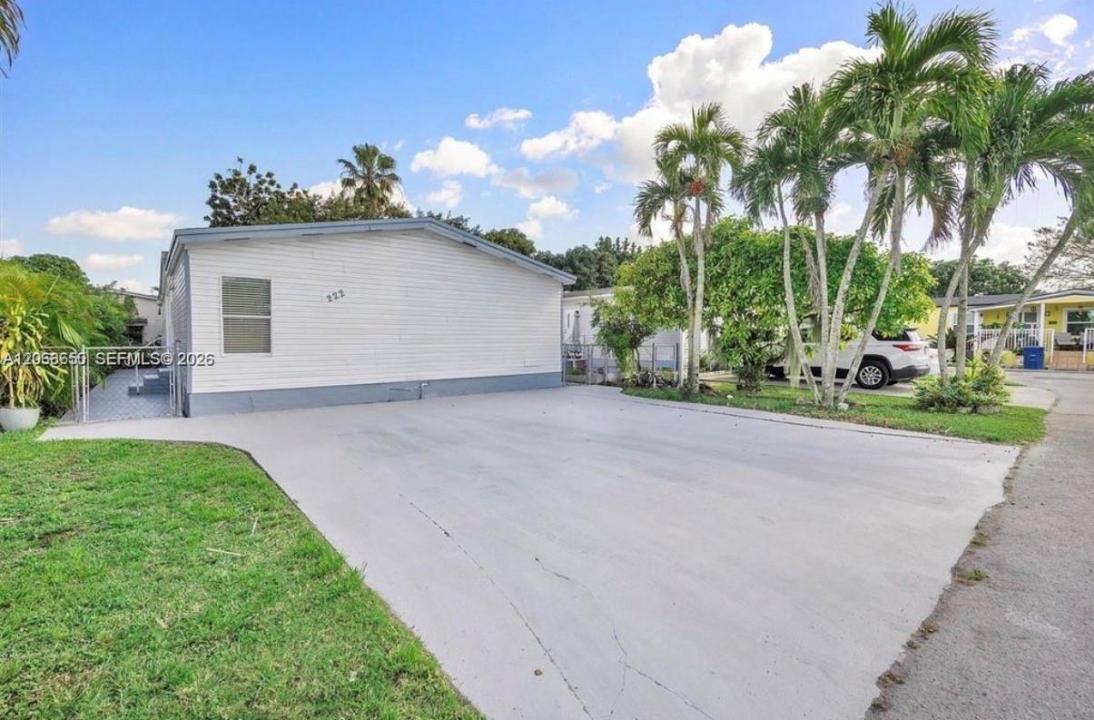 19800 SW 180th Ave 222, Miami, Floride 33187, États-Unis