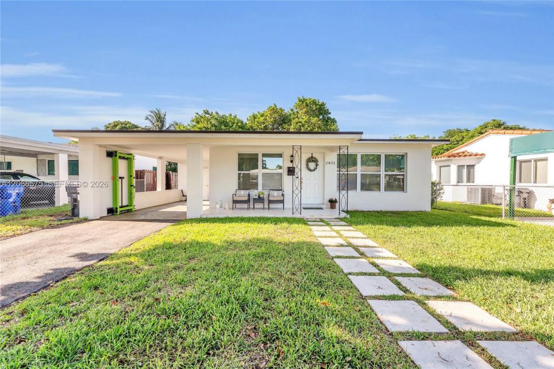 2851 Washington St, Hollywood, Florida 33020, USA