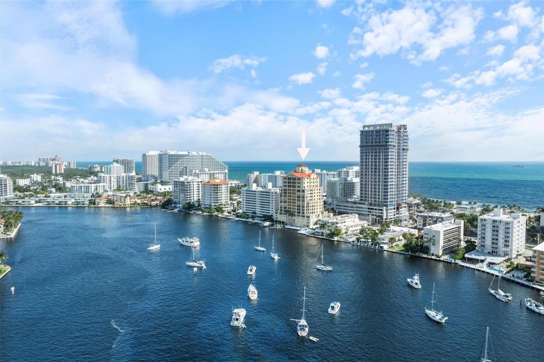 209 N BIRCH Road 401, Fort Lauderdale, Florida 33304, USA