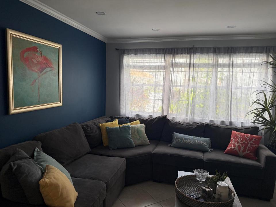 1516 S LAKESIDE Drive 107, Floryda 33460, USA