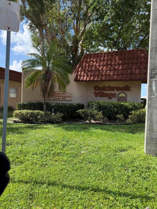 2329 SW 81st Terrace, North Lauderdale, Floride 33068, États-Unis