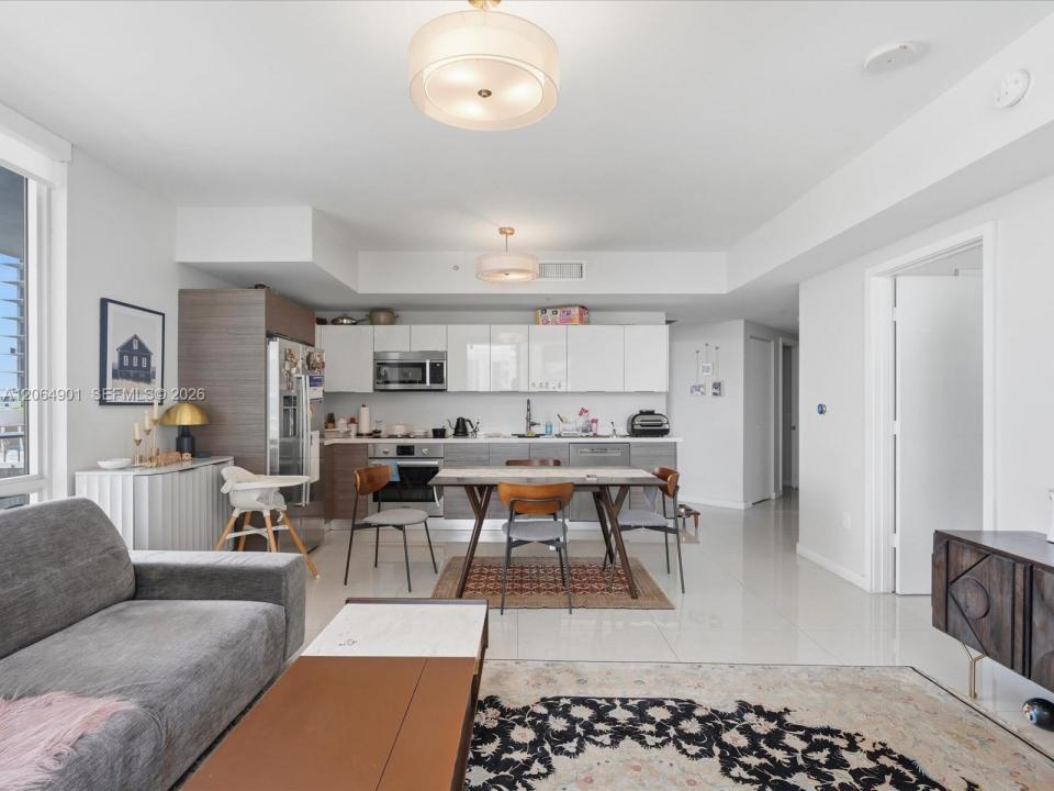 1010 SW 2nd Ave 1009, Miami, Florida 33130, USA