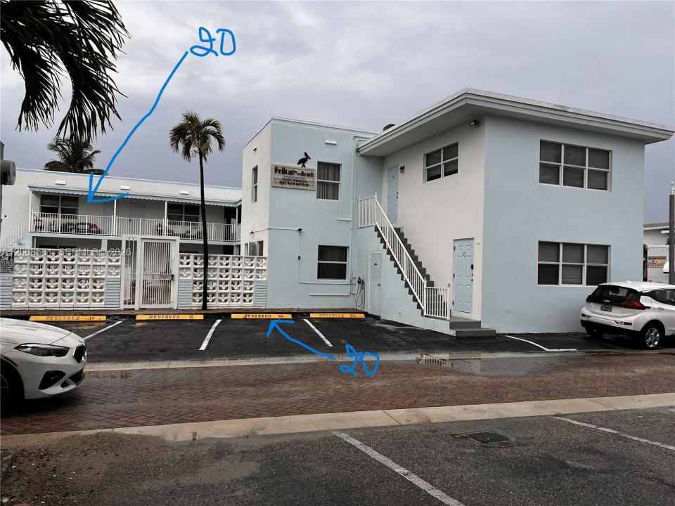 1901 N Surf Rd 20, Hollywood, Florida 33019, Stati Uniti