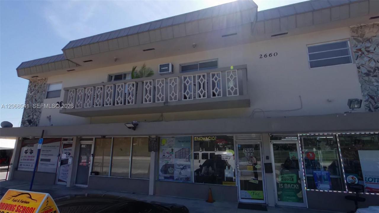 2662 Palm Ave 2662, Hialeah, Florida 33010, Stati Uniti