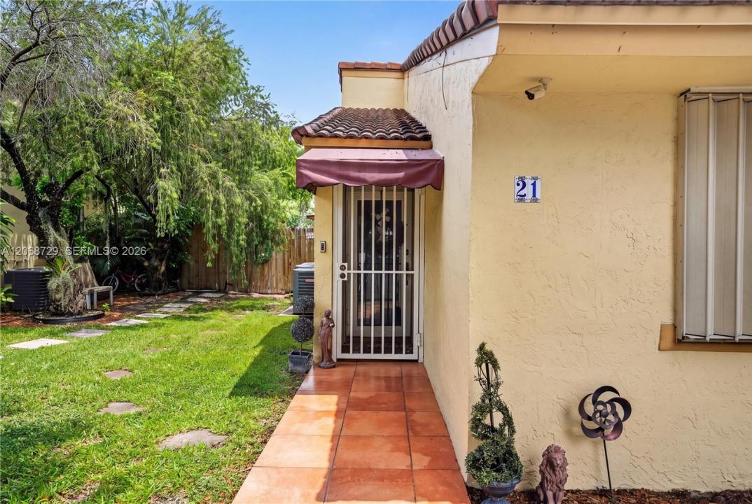 2050 SW 122nd Ave 21, Miami, Floride 33175, États-Unis