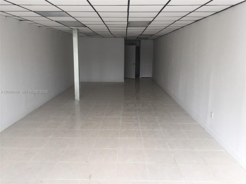 2315 NW 7th St 2315, Miami, Floride 33125, États-Unis