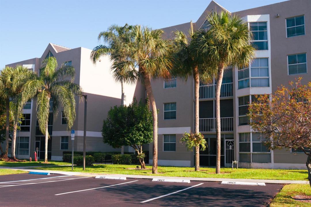 5910 MORNINGSTAR Circle #202, Delray Beach, Florida 33484, Stati Uniti