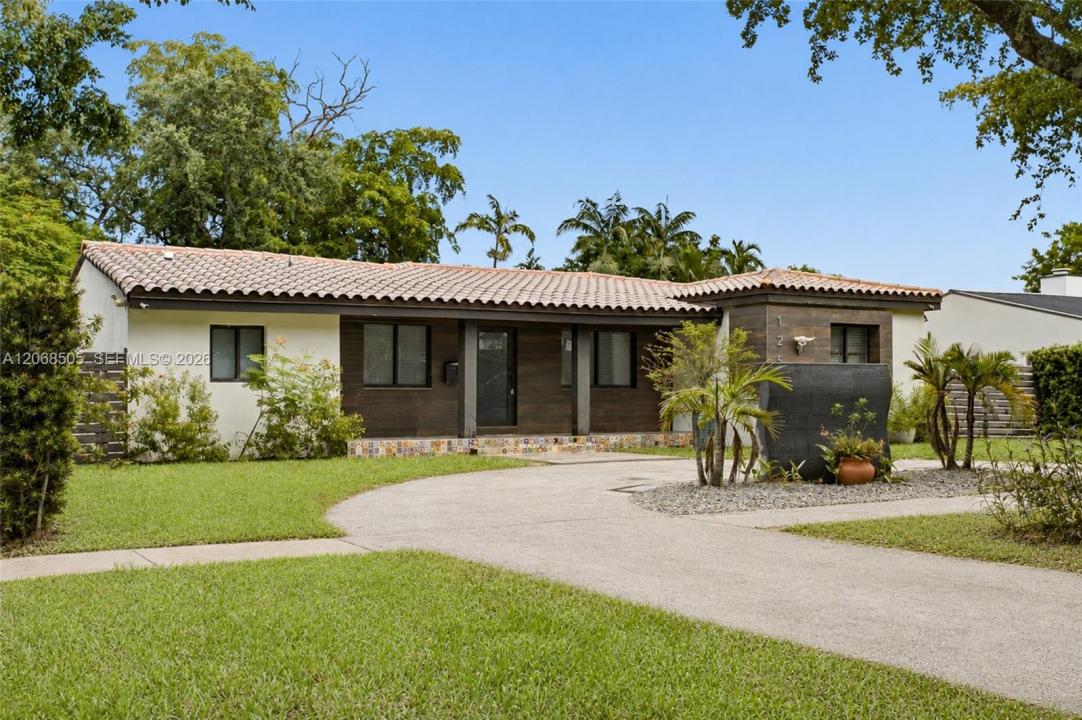 125 NE 107th St, Miami Shores, Floride 33161, États-Unis