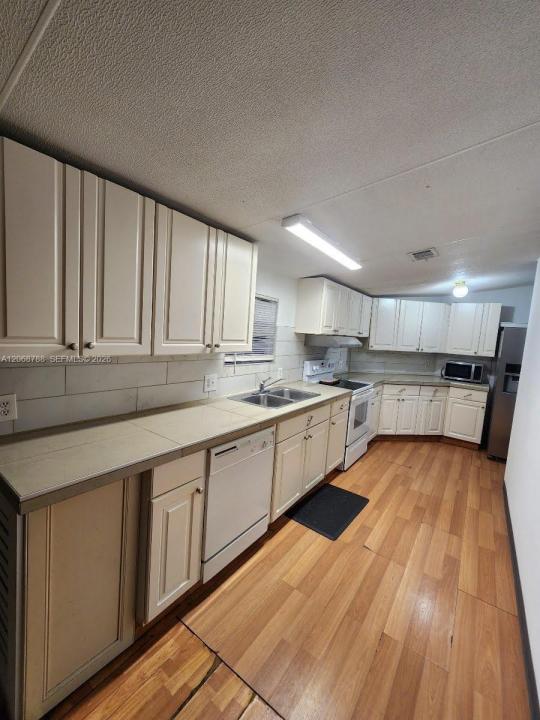 5864 Cartier Rd H, West Palm Beach, Floride 33417, États-Unis