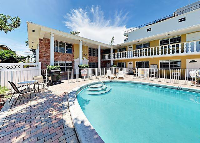 3226 NE 12TH Street 8, Pompano Beach, Floride 33062, États-Unis
