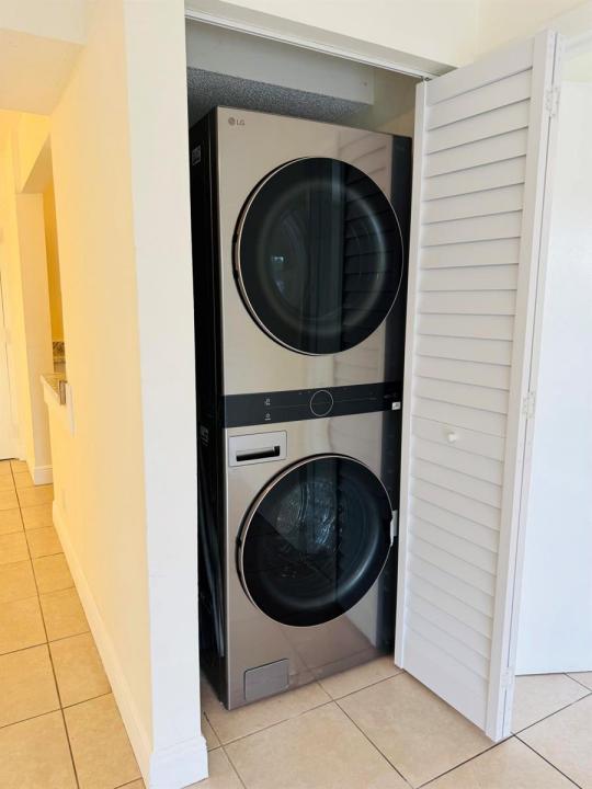 480 NW 20th Street 3020, Boca Raton, Florida 33431, Stati Uniti