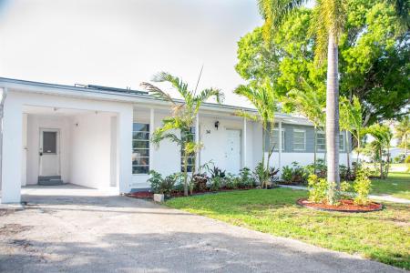 341 HENTHORNE Drive, Palm Springs, 佛罗里达州 33461, 美国