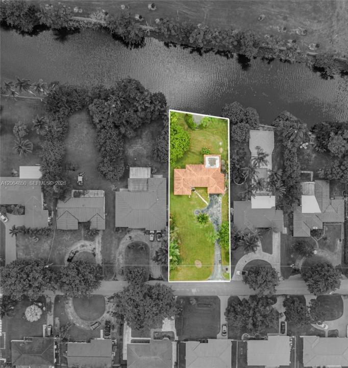 400 NW 87th St, El Portal, Floride 33150, États-Unis