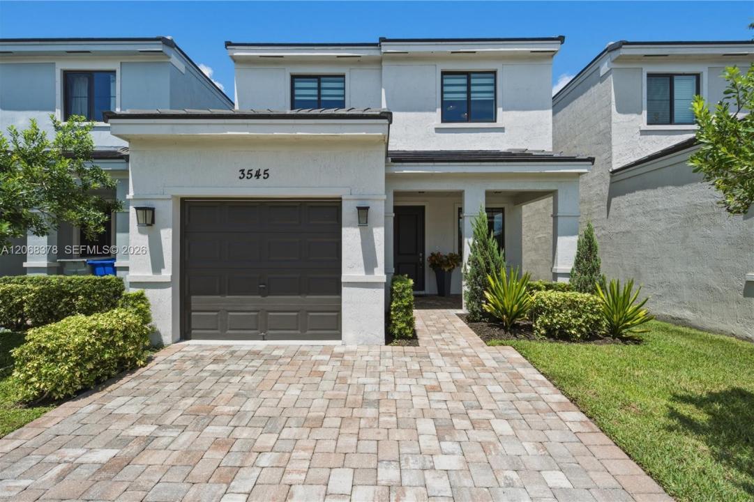 3545 NW 1st St, Pompano Beach, Florida 33069, Stati Uniti