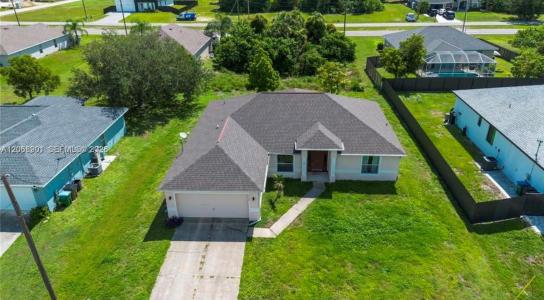 4129 NE 19TH PL, Cape Coral, Florida 33909, USA