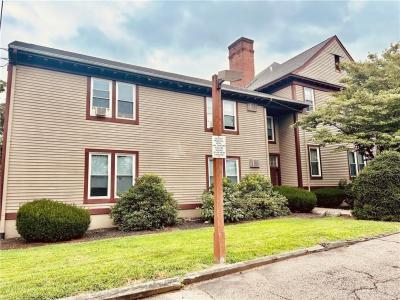 175 Massachusetts Avenue 104, Warwick, Rhode Island 02888, USA