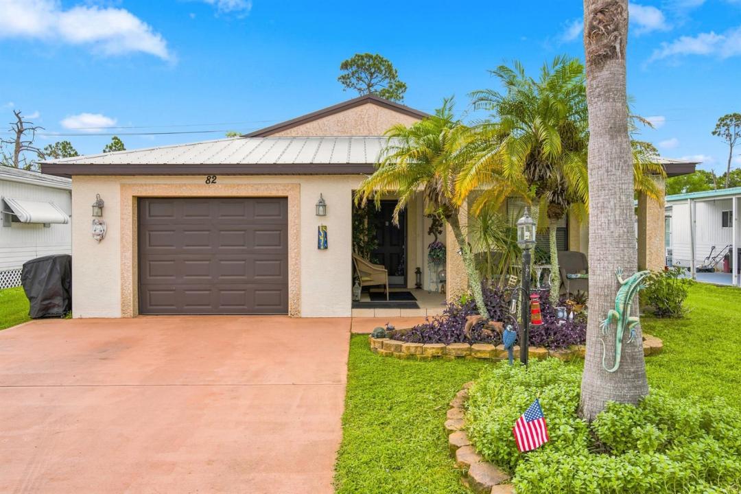 82 Mediterranean E Boulevard, Port St. Lucie, Floride 34952, États-Unis