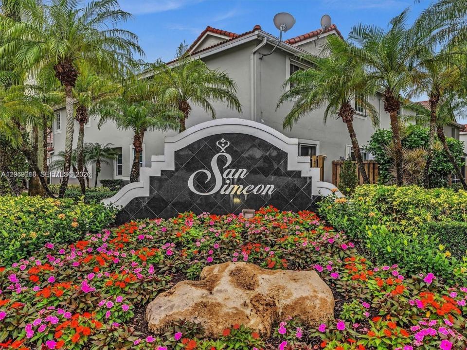 3905 San Simeon Ln, Weston, Florida 33331, USA