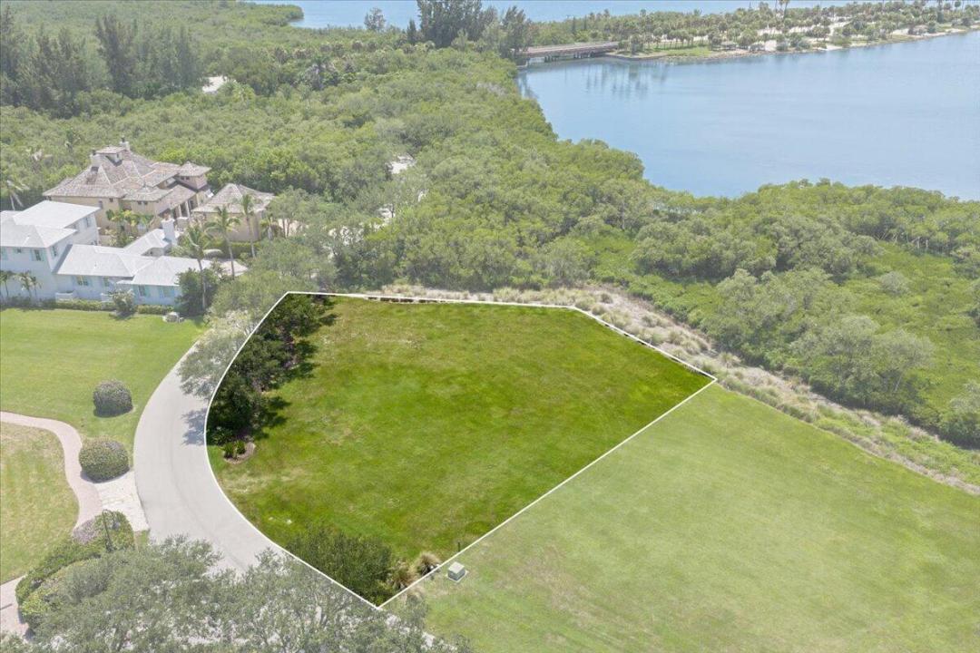 Vero Beach, Florida 32963, USA