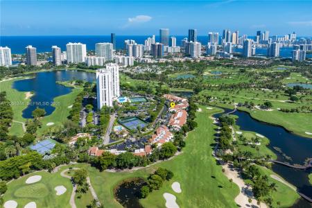 20302 NE 34th Ct 41, Aventura, Florida 33180, USA