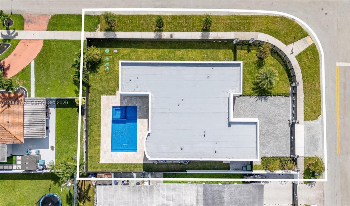 9951 SW 41st Ter, Miami, Florida 33165, USA