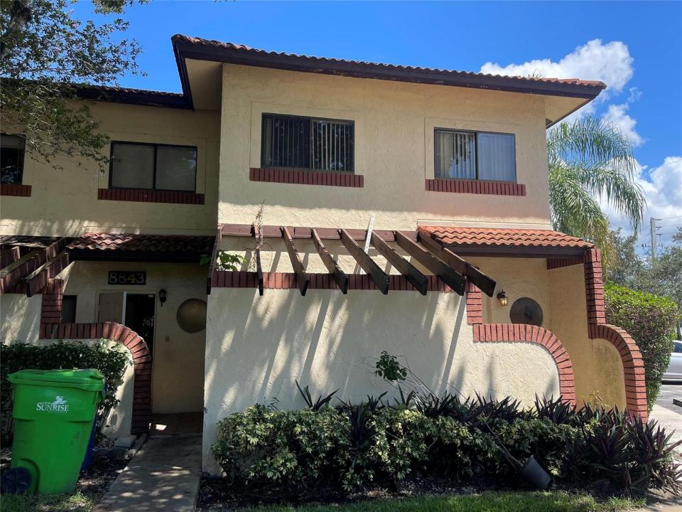 8843 SPRINGTREE LAKES Drive, Sunrise, פלורידה 33351, ארצות הברית של אמריקה